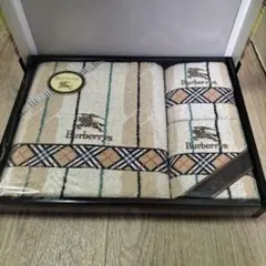 Burberry's バスタオル　フェースタオル　セット