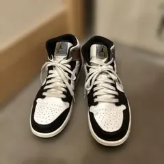 【NIKE】ハイカットスニーカー