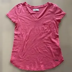 アバクロンビー&フィッチ　VネックTシャツ　　ピンクのサムネイル