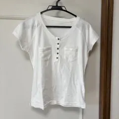 ホワイトボタン付きTシャツ LL