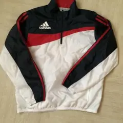 adidas ジャージ シャカシャカ　150 名前消した跡あり