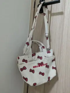 LOWRYS FARM　HELLO KITTYミニトート②