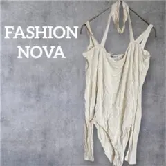 ✨一点限り✨FASHION NOVA ホワイト ボディスーツ　白　トップス