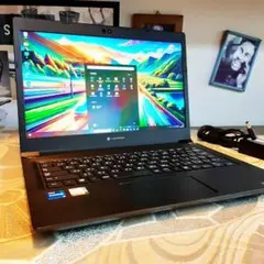 東芝 S73HS 11世代 i5 16G 256G NVMe 1920x1080