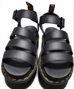 Dr. Martens 厚底サンダル ブラックのサムネイル