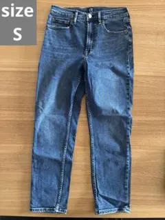 Item thumbnail for item 0093dd03-6d4a-440c-a09c-d195ad1eb300