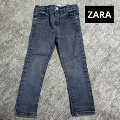 ZARA　ブラックデニム　長ズボン