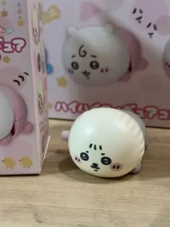 ちいかわbaby ハイハイフィギュア　ラッコ