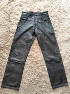 レザー カジュアルパンツ