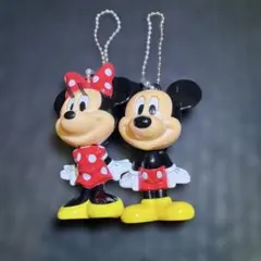 【ディズニー】ミッキー＆ミニー ペアキーホルダー マグネットでくっつく チュー