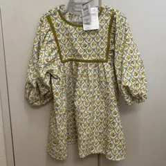 西松屋 花柄 ワンピース イエロー タグ付き未使用☆のサムネイル