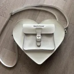 ドクターマーチン HEART LEATHER BACKPACK ホワイトのサムネイル