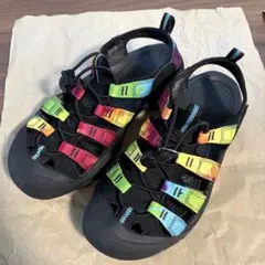 keen サンダル　24.5