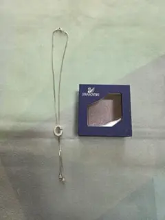 SWAROVSKI C ネックレス