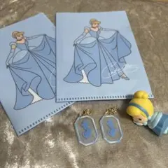 ディズニーモール　シンデレラ　ピンバッジ　限定100個 ディズニー ヒストリーオブアート シンデレラ ピンバッジ - メルカリ