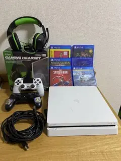 ホワイト PlayStation 4 本体 コントローラー2個 ゲーム5本付き