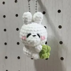 クローバーうさぎのあみぐるみキーホルダー