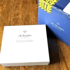 新品未開封　クレドポーボーテ ラディアンスギフト2024 ブルーブラック