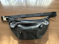 レザーショルダーバッグ