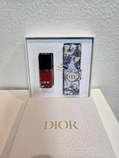 DiorディオールBIRTHDAYギフト　ネイルエナメル+口紅セット