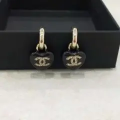 Item thumbnail for item 14eab533-7bf1-49ad-80f3-4a7c12dbf3b5