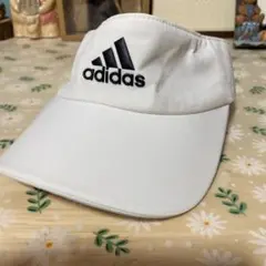 54〜57㎝　サンバイザーadidas ホワイト