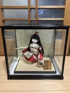 東玉作】八重姫人形 ガラスケース入り - メルカリ
