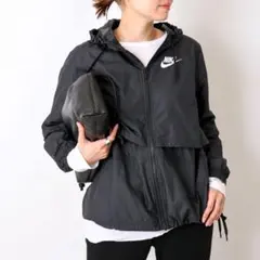 NIKE ウィンドブレーカー Deuxieme Class取り扱い ブラック M