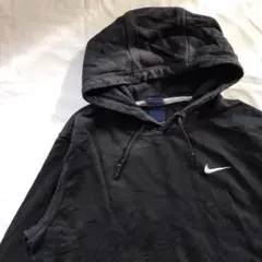 【大人気】NIKE パーカー ブラック 刺繍ロゴ オーバーサイズ フード付き