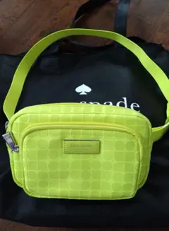 kate spade 新品ボディバッグ ネオンイエロー