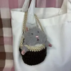 シンプルなおでかけバッグ　はむにぎり　ぬい活　ぬい服のサムネイル