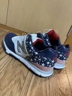 ゴルフシューズ　ニューバランスのサムネイル