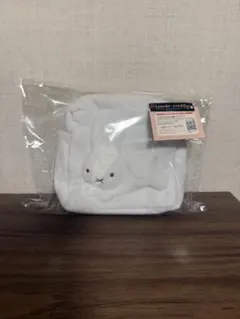 新品未開封　ミッフィー　タイトーくじ ブルーナアニマル C賞 ポーチ ホワイトのサムネイル