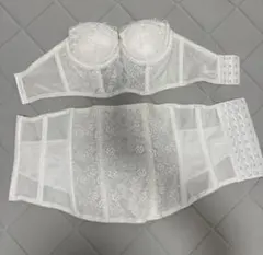 ブライダルインナー セット（ブラジャー、ウエストニッパー）