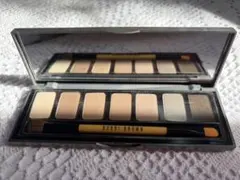 BOBBI BROWN アイシャドウパレット 7色セットのサムネイル