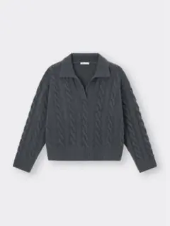 フード付きニット