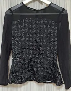 【新品タグ付き・定価42900】ブラック シースルートップス 【ベラルディ】