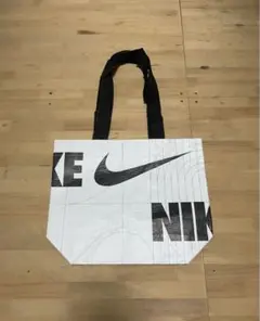 NIKE ナイキ 　エコバッグ 　トートバッグ 　白 ホワイト Sサイズ