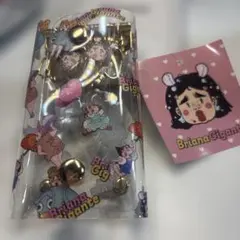 Briana Gigante アクリルキーケース
