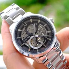 BULOVA 自動巻き時計 スケルトン 本体 良い品のサムネイル
