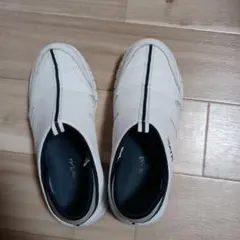 Item thumbnail for item 9f29b024-fae7-4354-8f7d-eae84fd24270