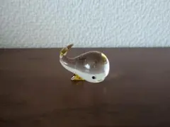 ガラス細工　黄色のクジラ小樽ガラス