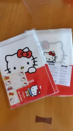 Hello Kitty × Express クリアファイル ノート　2セット