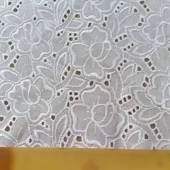 30 × 106 cm 花柄レース生地 ホワイト
