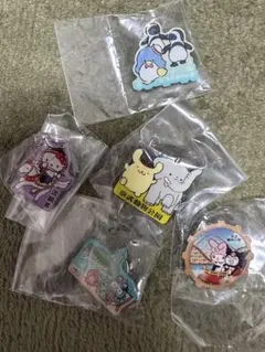 サンリオキャラクターご当地ピンズコレクション5点セット 限定品
