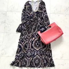 美品 エジェリ ワンピース カシュクール 総柄 ストレッチ フレア