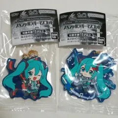 初音ミク　ストライクフリーダム　エールストライク　ラバーマスコット　2個セット