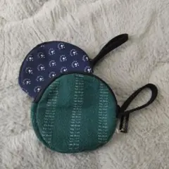 Item thumbnail for item 96d69d86-9f65-4c5e-998f-768e29a0ae3c