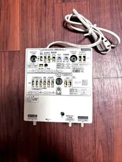 DXアンテナ CS/BS-IF UHFVHF共同受信用ブースタ LCM-301A - メルカリ