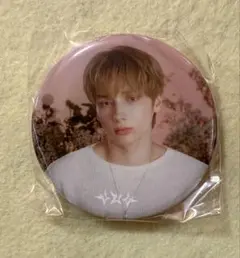 ヒュニンカイ　缶バッチ　カプセルトイTXTコンサートACT:TOMORROW